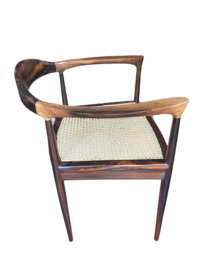 Poltrona The Chair de Palhinha Design Hans J. Wegner - Imagem 4