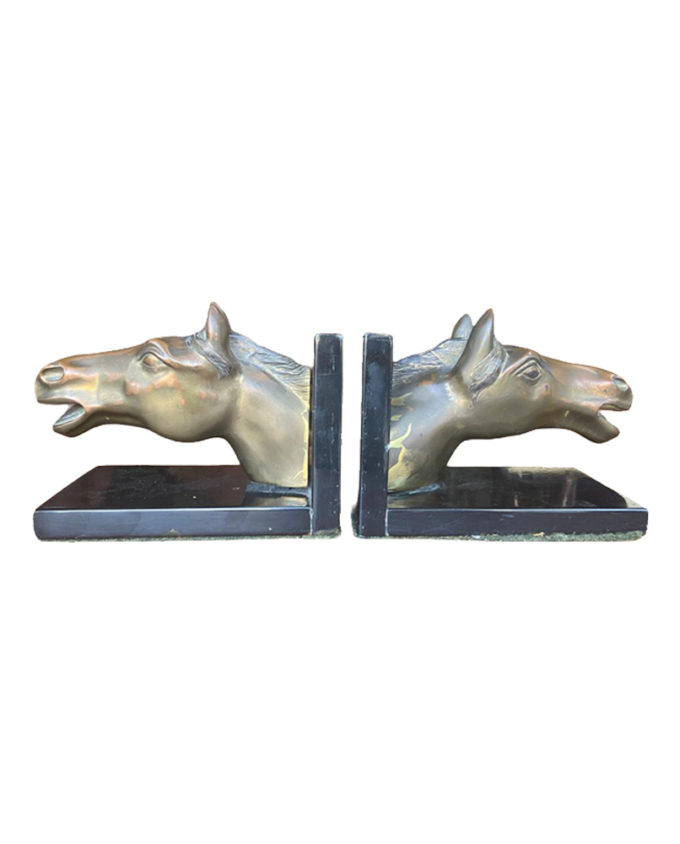 Aparador De Livros Em Petit Bronze Cabeça de Cavalo